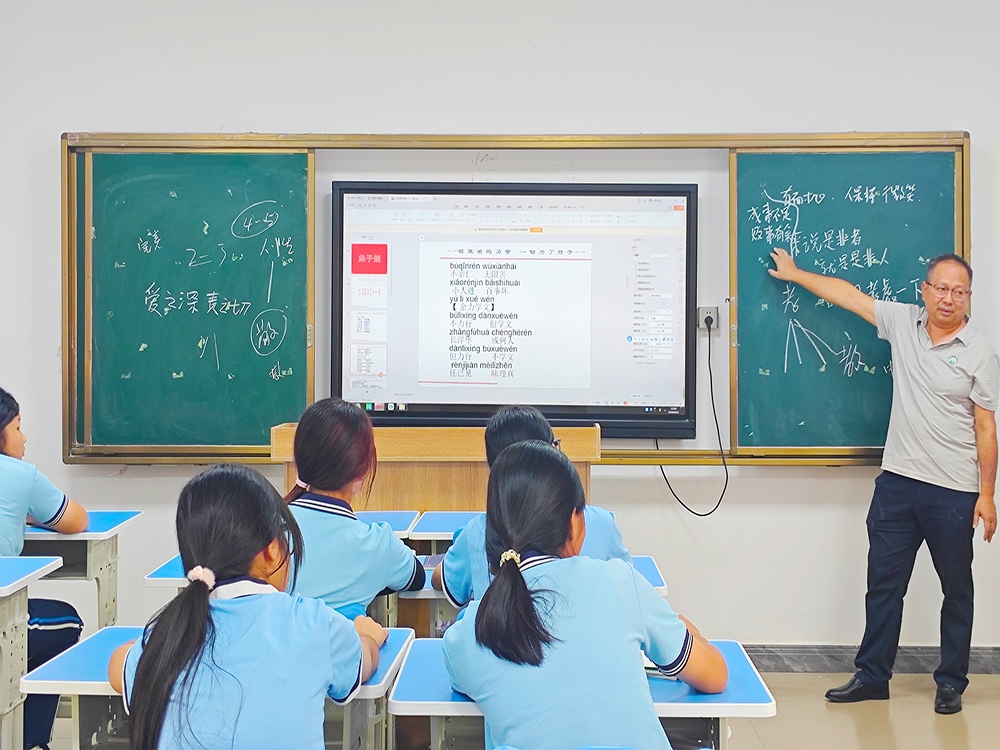 淮南正规叛逆孩子学校推荐:青少年情绪成长培育机构怎么选
